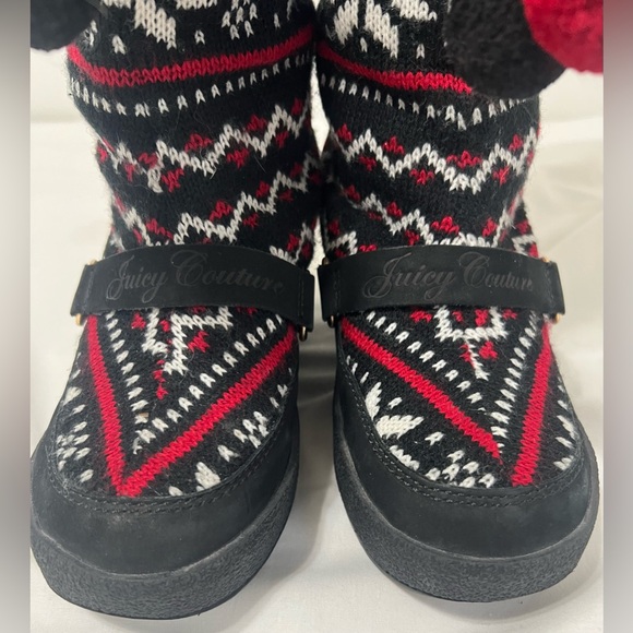 Juicy Couture Fair Isle Pom Pom Faux Fur Winter Wedge Boots Black Red Size 7 - Picture 6 of 9